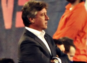 Marco Schällibaum, Trainer des FC Chiasso (Bild: Wikipedia/md.faisalzaman).