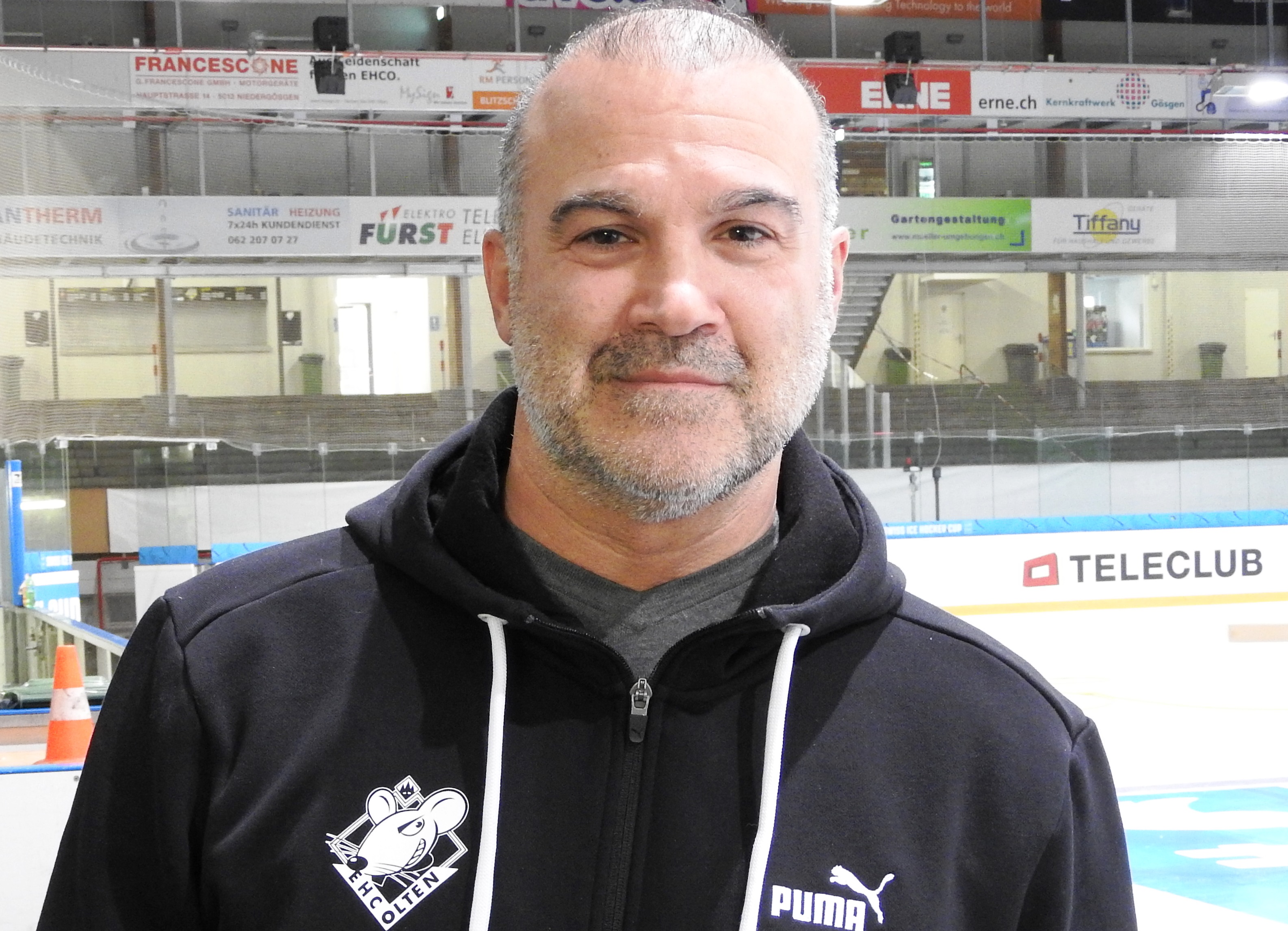 Eishockey-WM: Spanien steigt mit Ex-Olten-Trainer in Division IIA auf