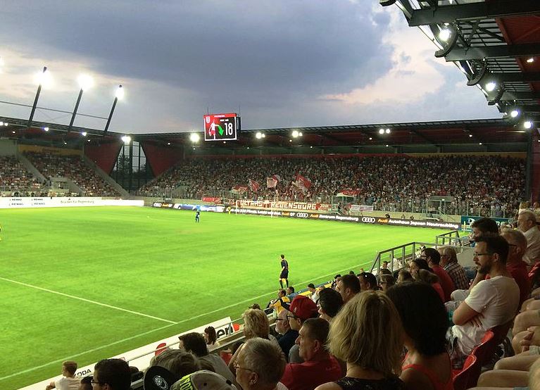Aller guten Dinge sind zwei: SSV Jahn Regensburg gewinnt Relegation erneut