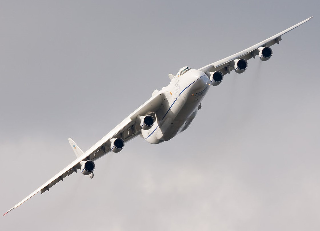 Antonov An-225 – das grösste Flugzeug der Welt
